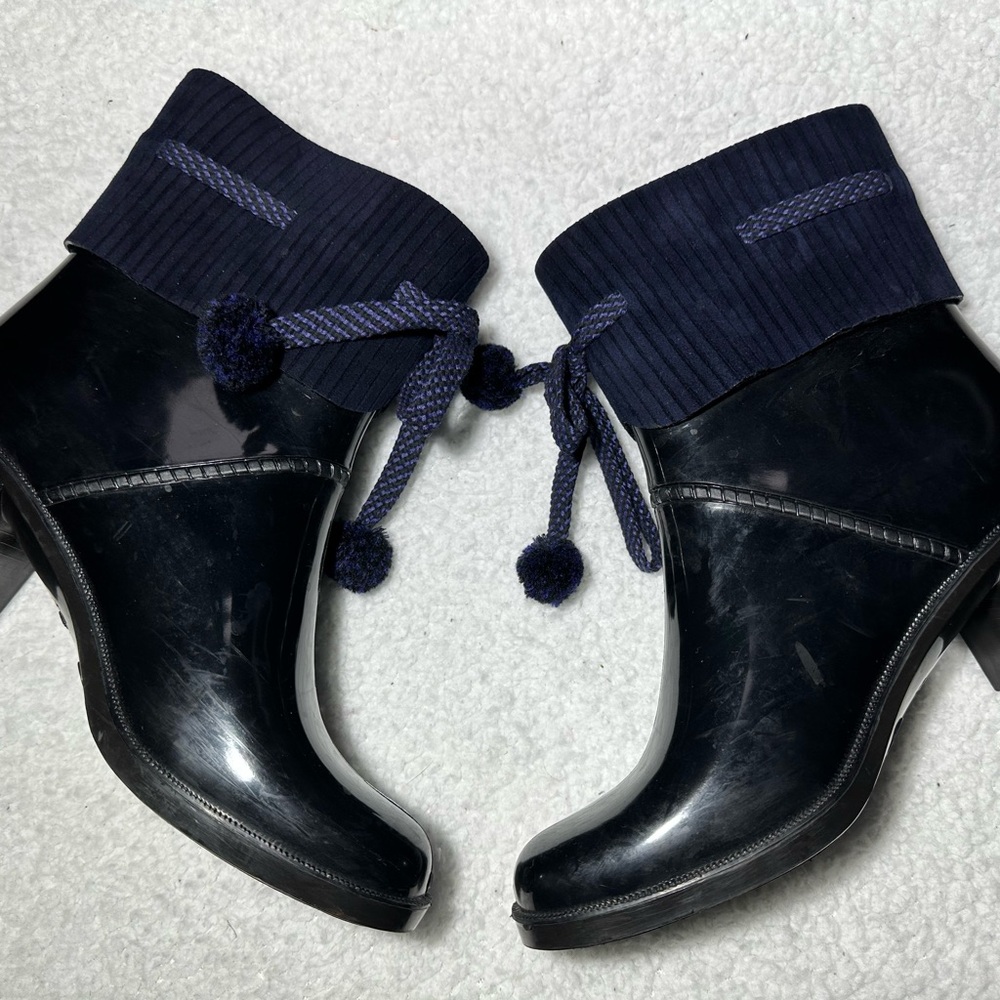 Marc Jacobs Navy Glossy Ankle Rain Boots with Knit Cuff
